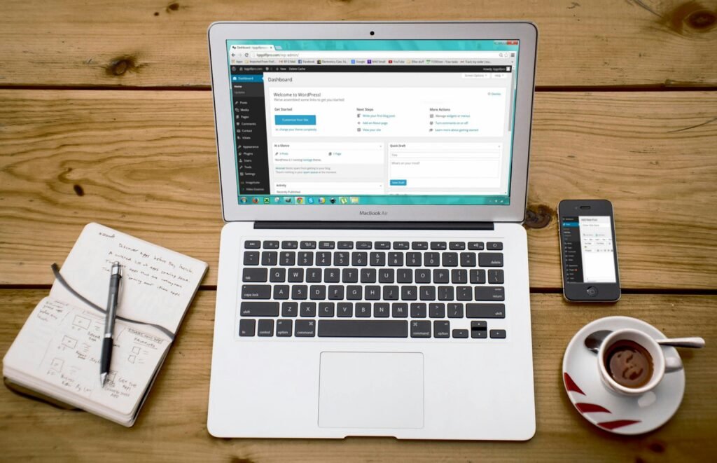 Website laten maken of zelf bouwen?